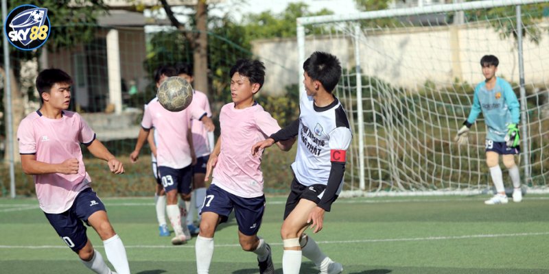 Trải nghiệm cảm giác hồi hộp khi câu được cá lớn trong trò chơi câu cá đạt chuẩn Fun88 này - Fun88